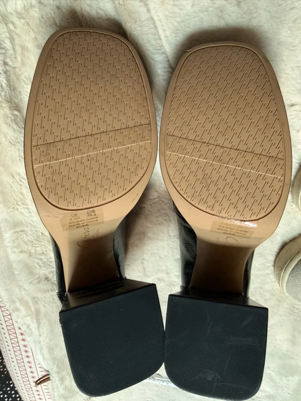 Circus by Sam Edelman Black chunky Loafers with Gold detail - never worn - Picture 2 of 4